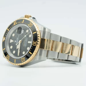 Rolex Sea Dweller gold