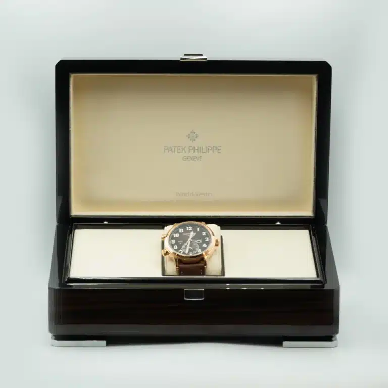 Patek Philippe Calatrava 5524R box